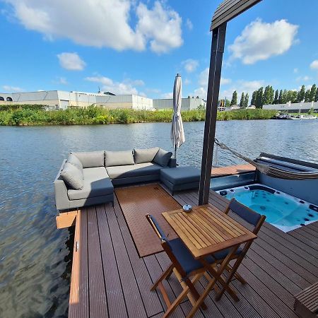 Wikkelboats @ Tramkade Den Bosch Villa Orthen Eksteriør bilde